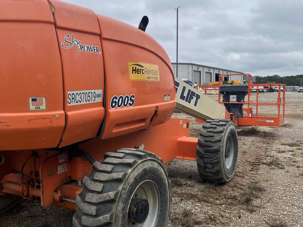 2007 JLG 600S-3
