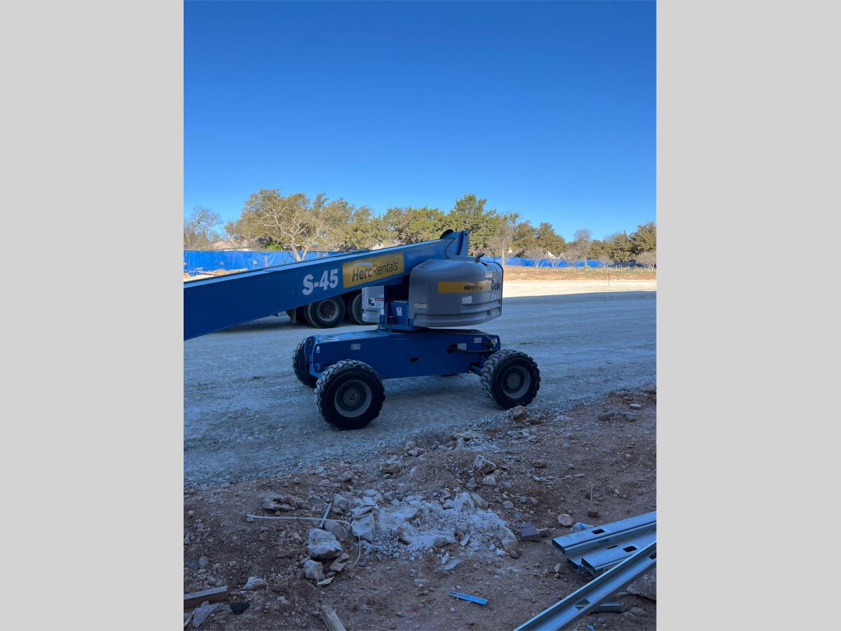 2017 Genie S-45