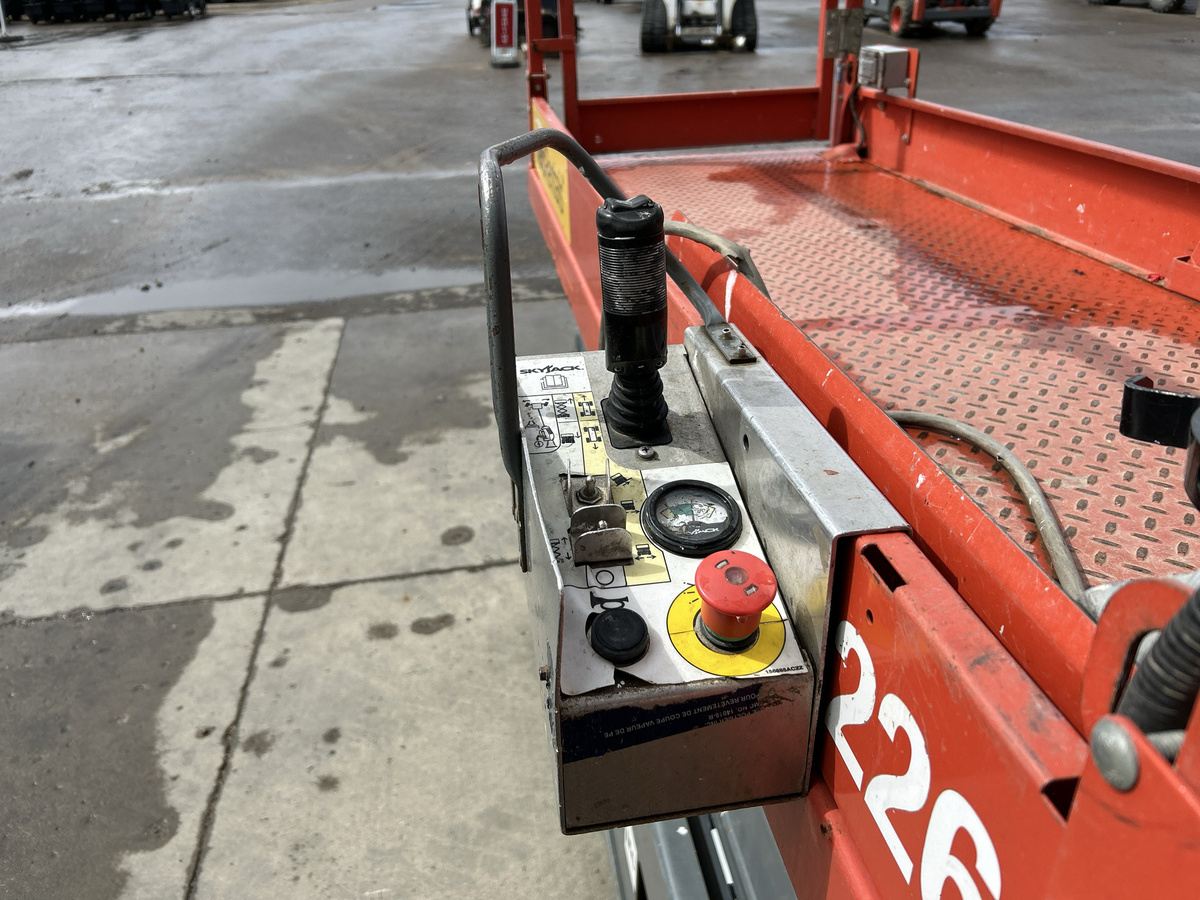 2018 Skyjack SJ3226-8