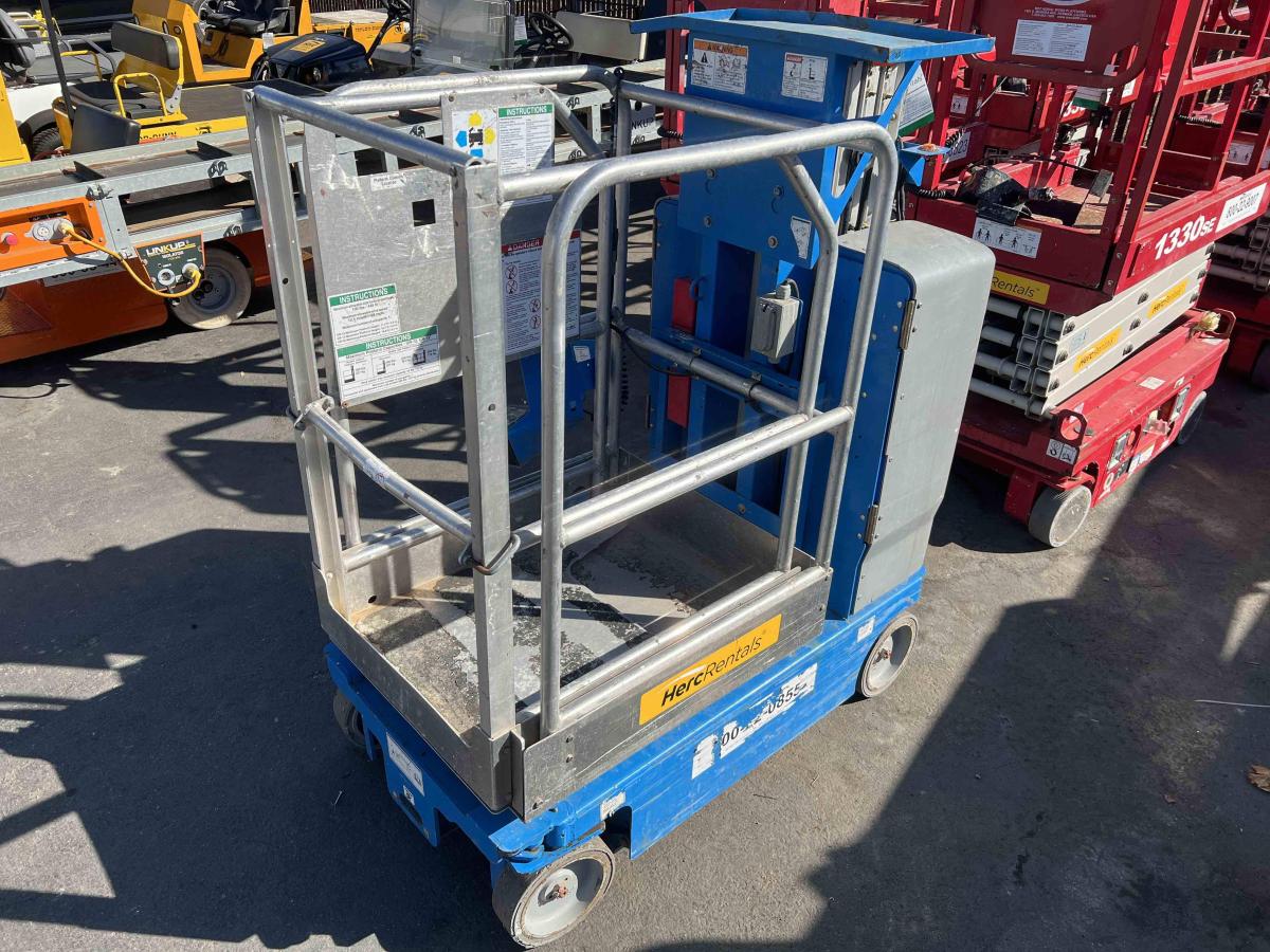 2018 Genie GR-12
