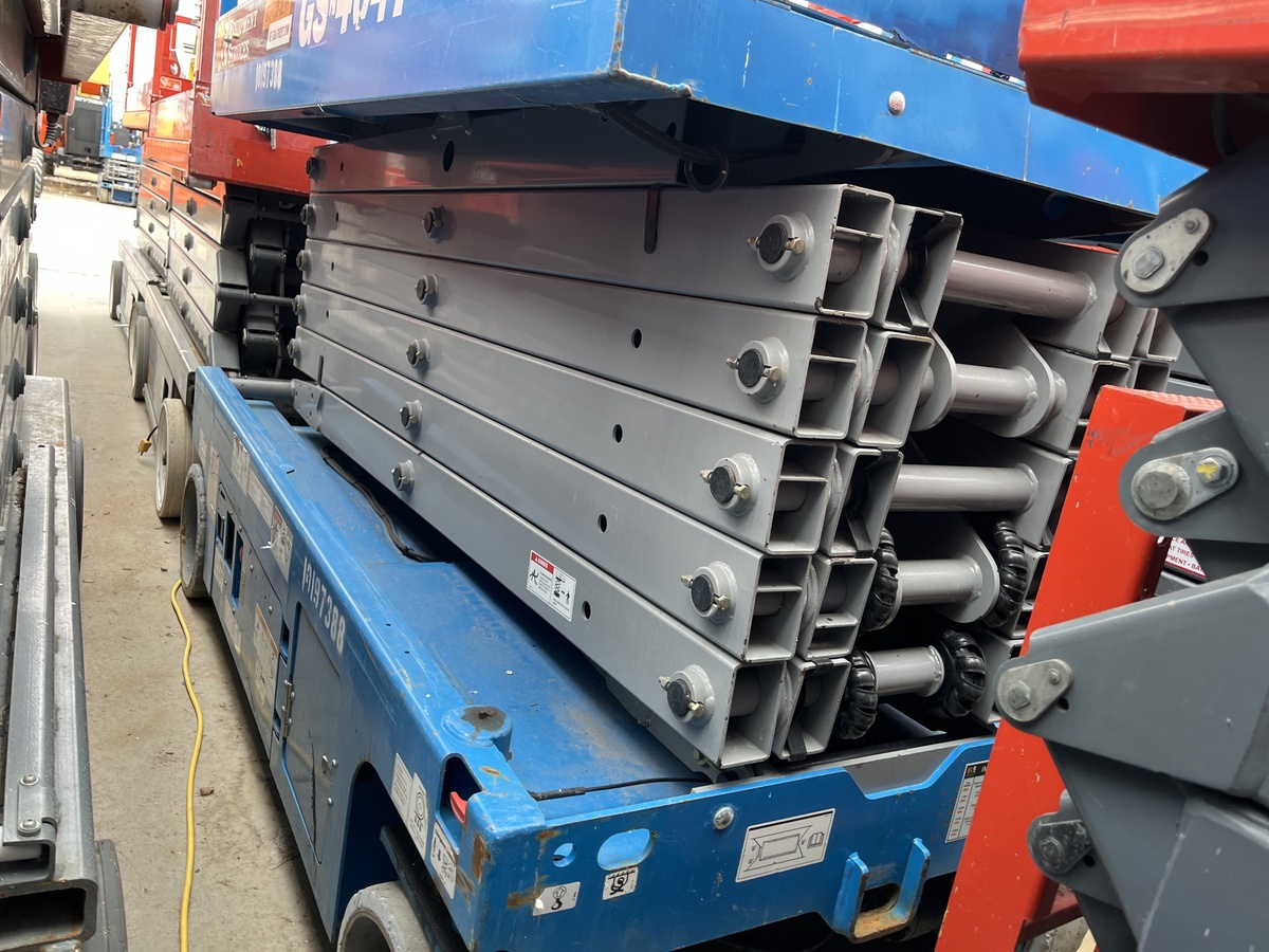 2016 Genie GS-4047-4