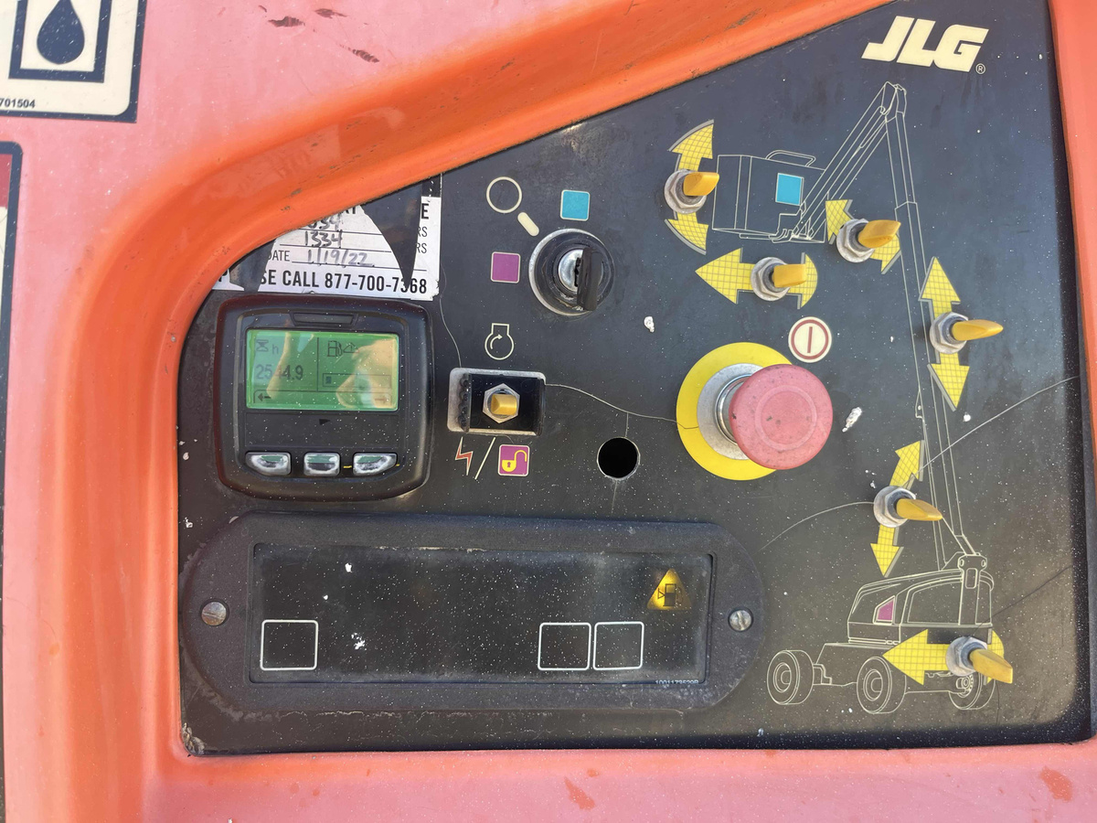 2018 JLG 460SJ-5