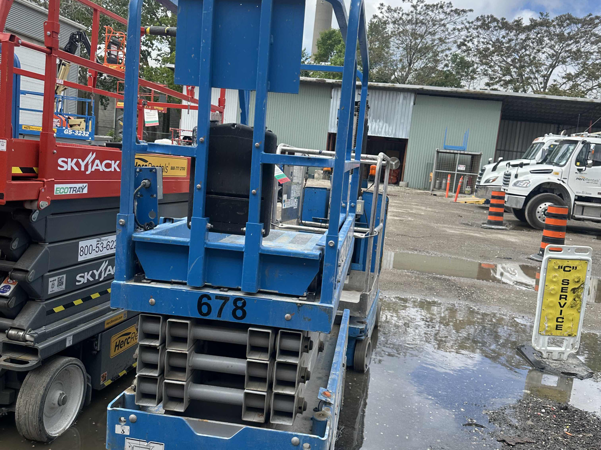 2018 Genie GS-1930-4