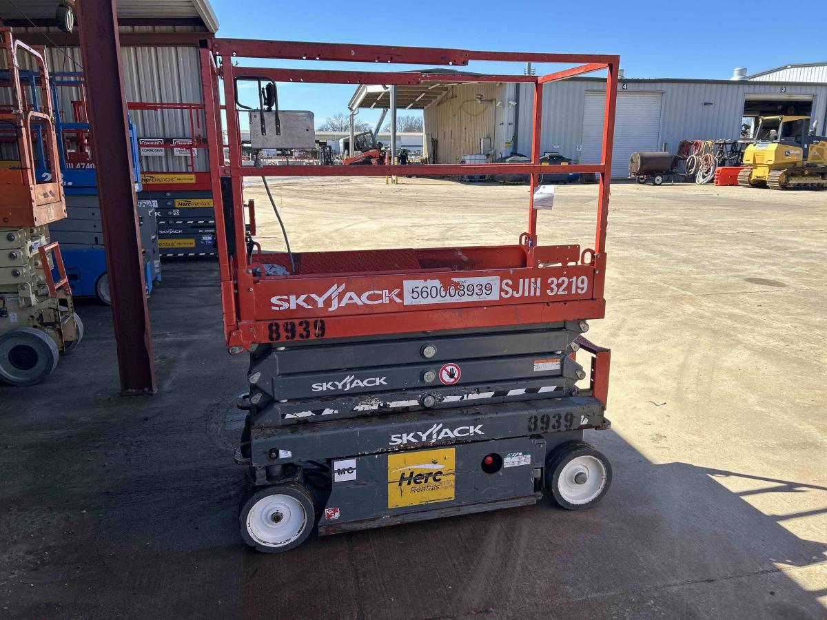 2017 Skyjack SJ3219