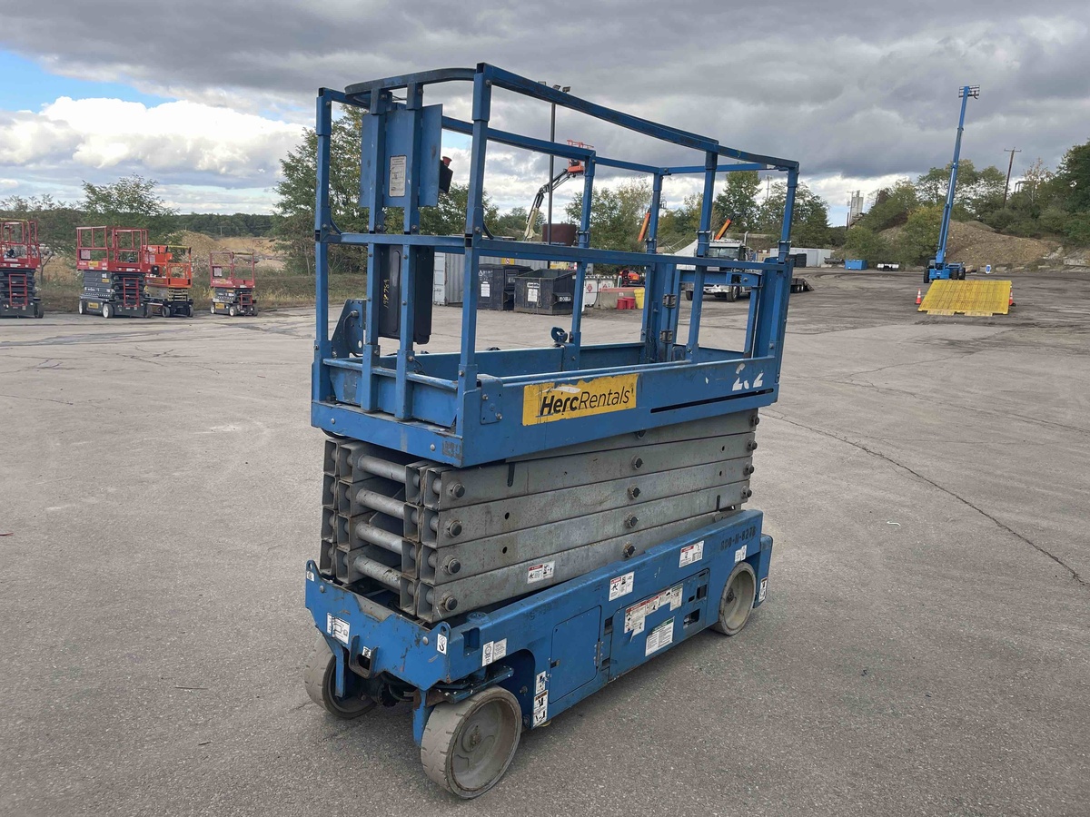 2016 Genie GS-3232-3