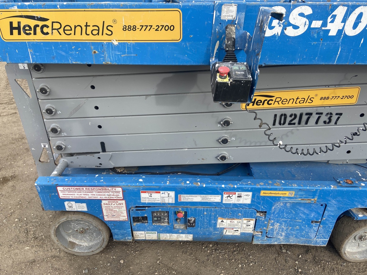 2017 Genie GS-4047-5