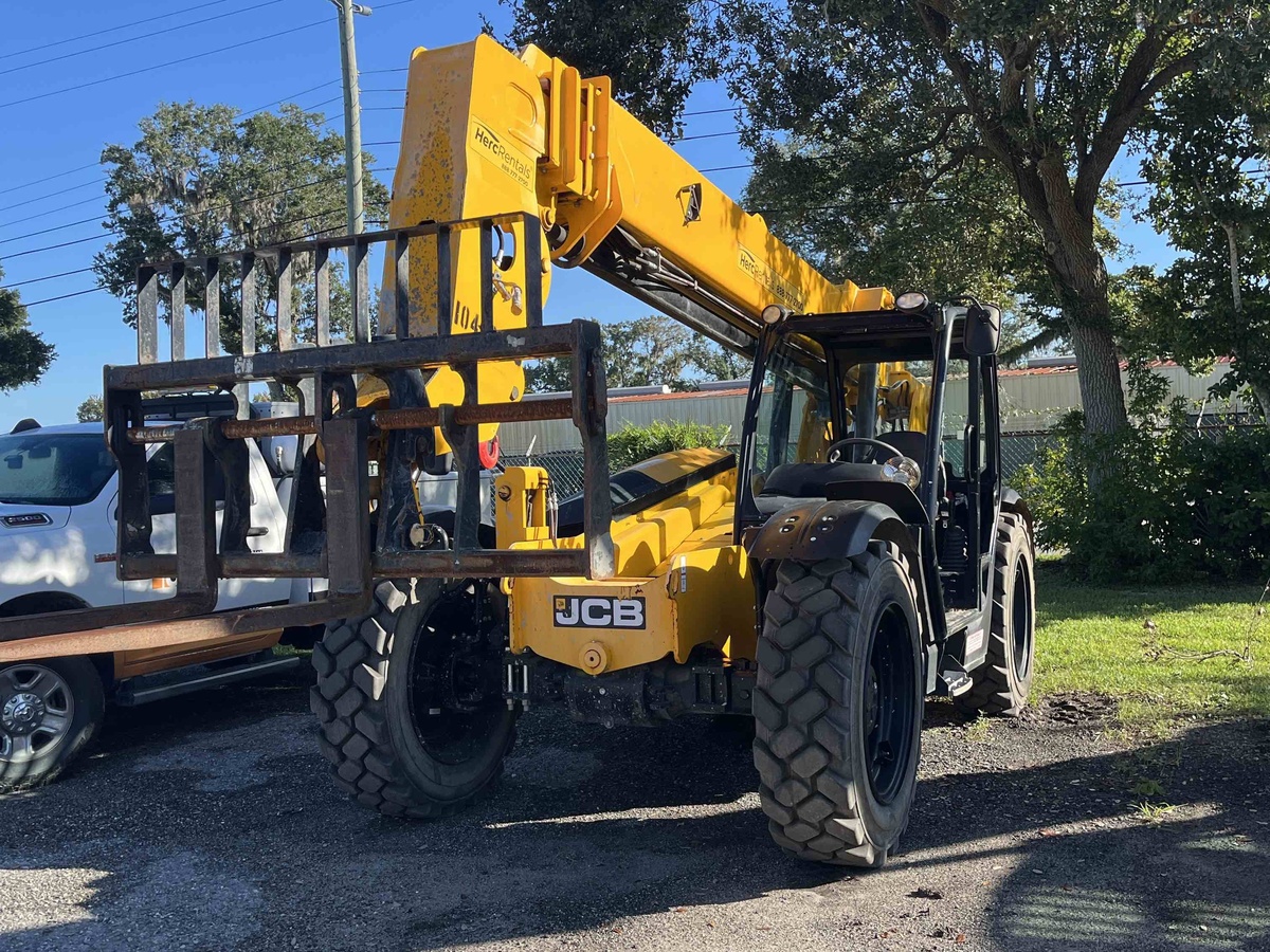 2023 JCB 507-42-3
