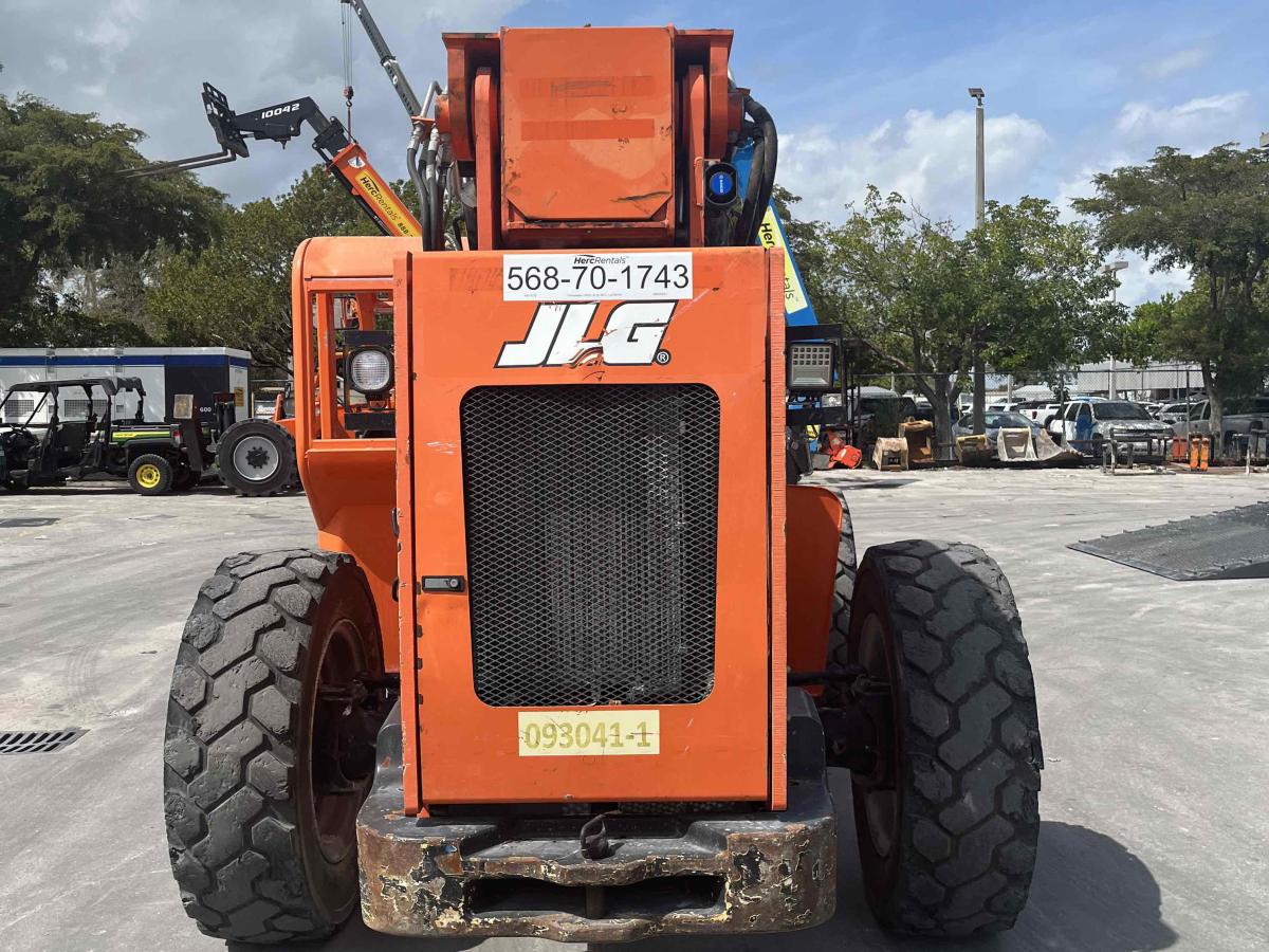 2019 SkyTrak 10054