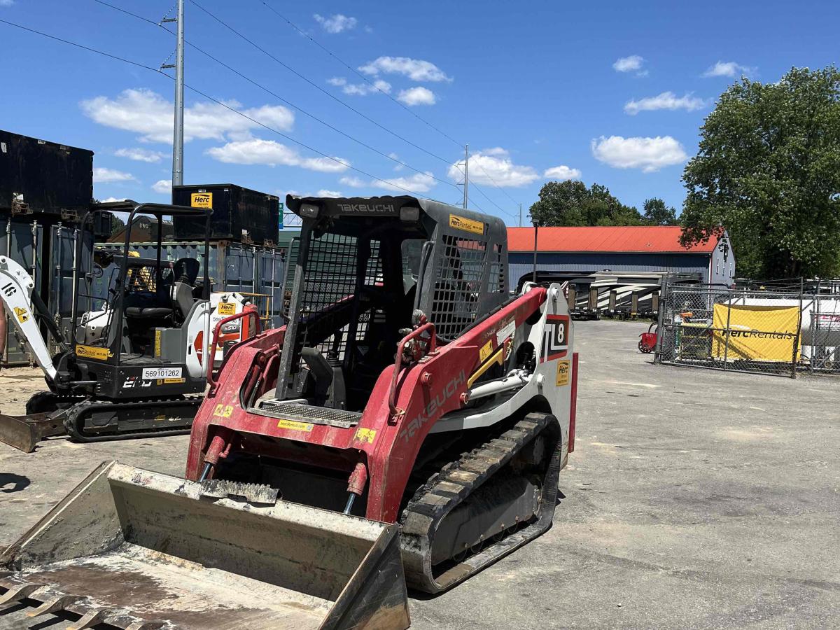 2020 Takeuchi TL8