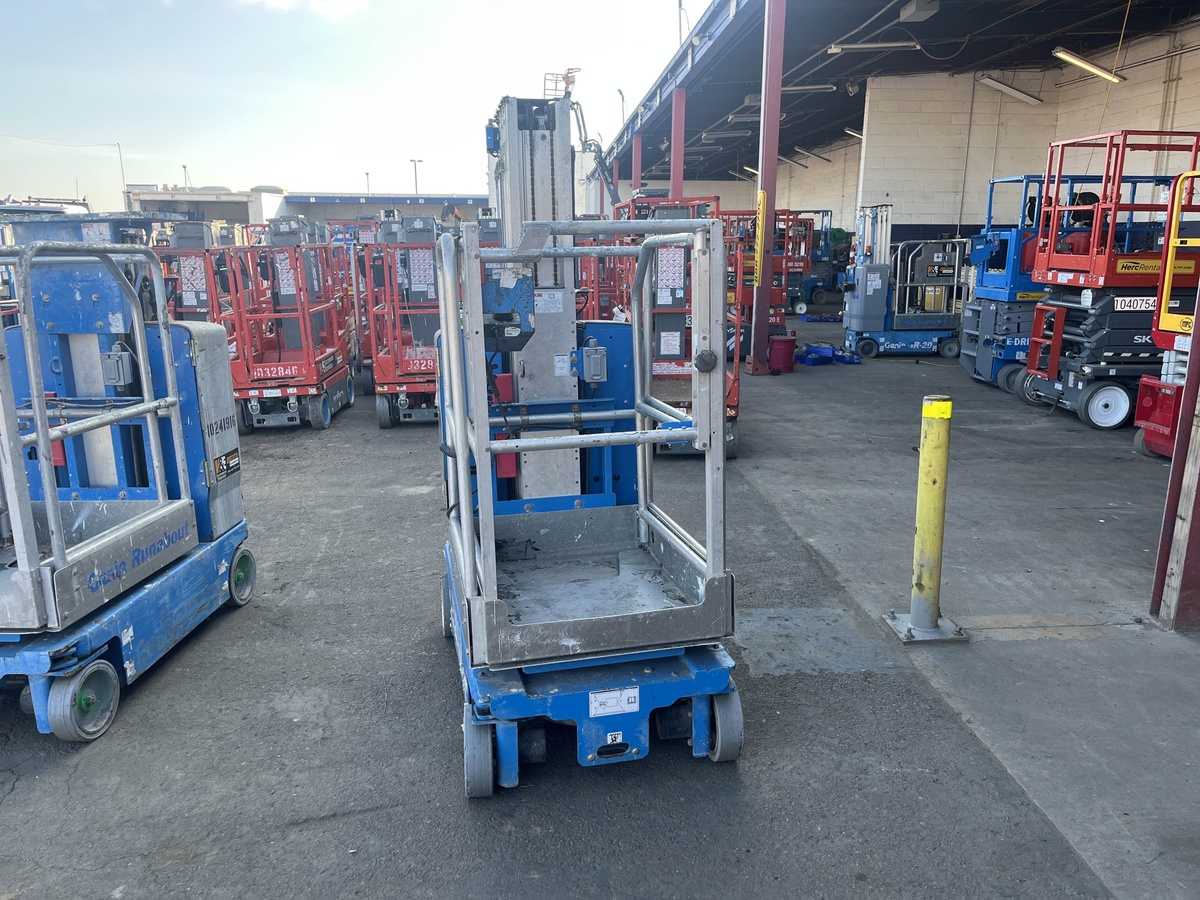 2018 Genie GR-20-4
