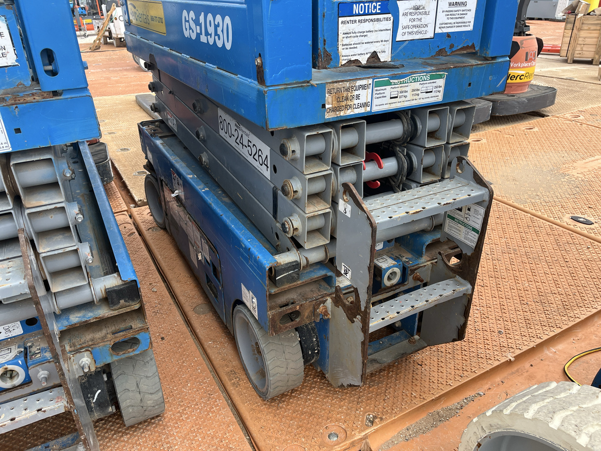 2019 Genie GS-1930-10