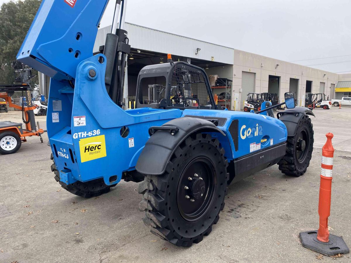 2018 Genie GTH-636