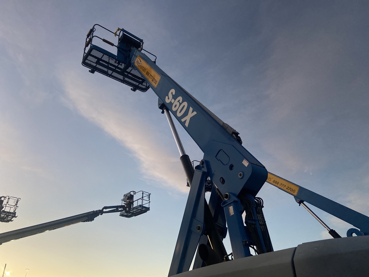 2018 Genie S-60-6