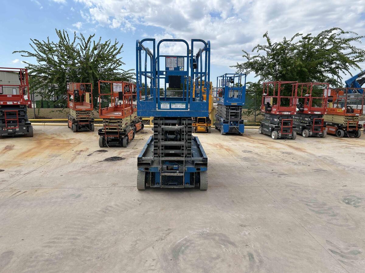 2017 Genie GS-4047-6