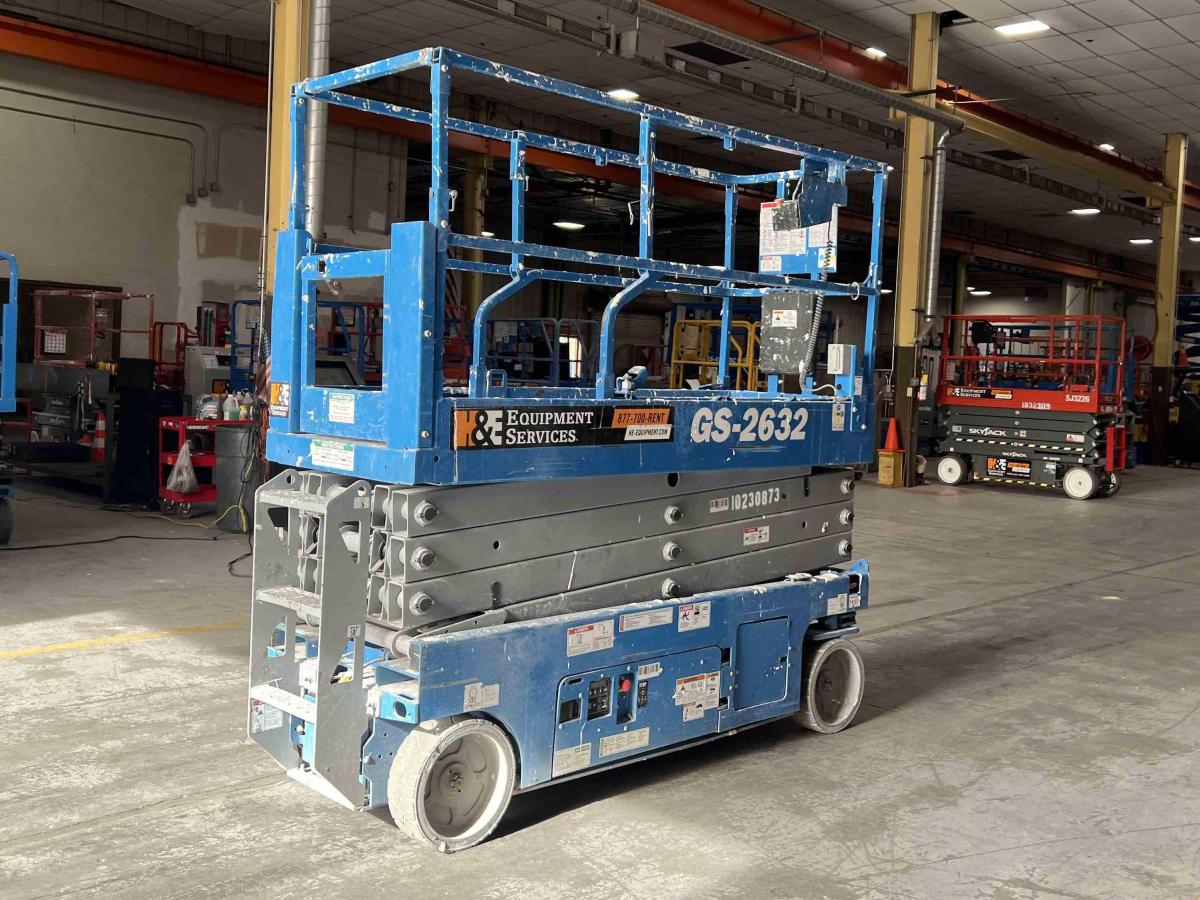 2017 Genie GS-2632