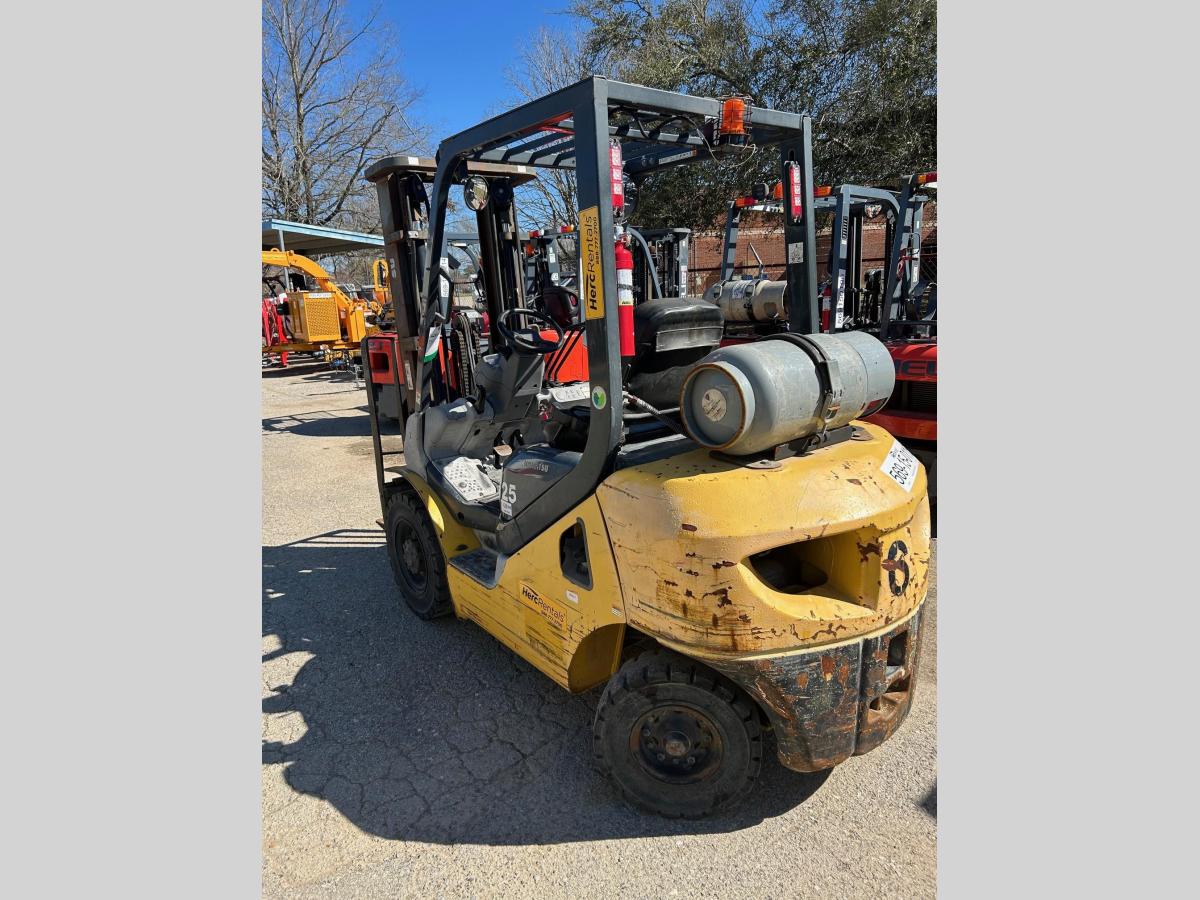 2013 Komatsu FG25T-16