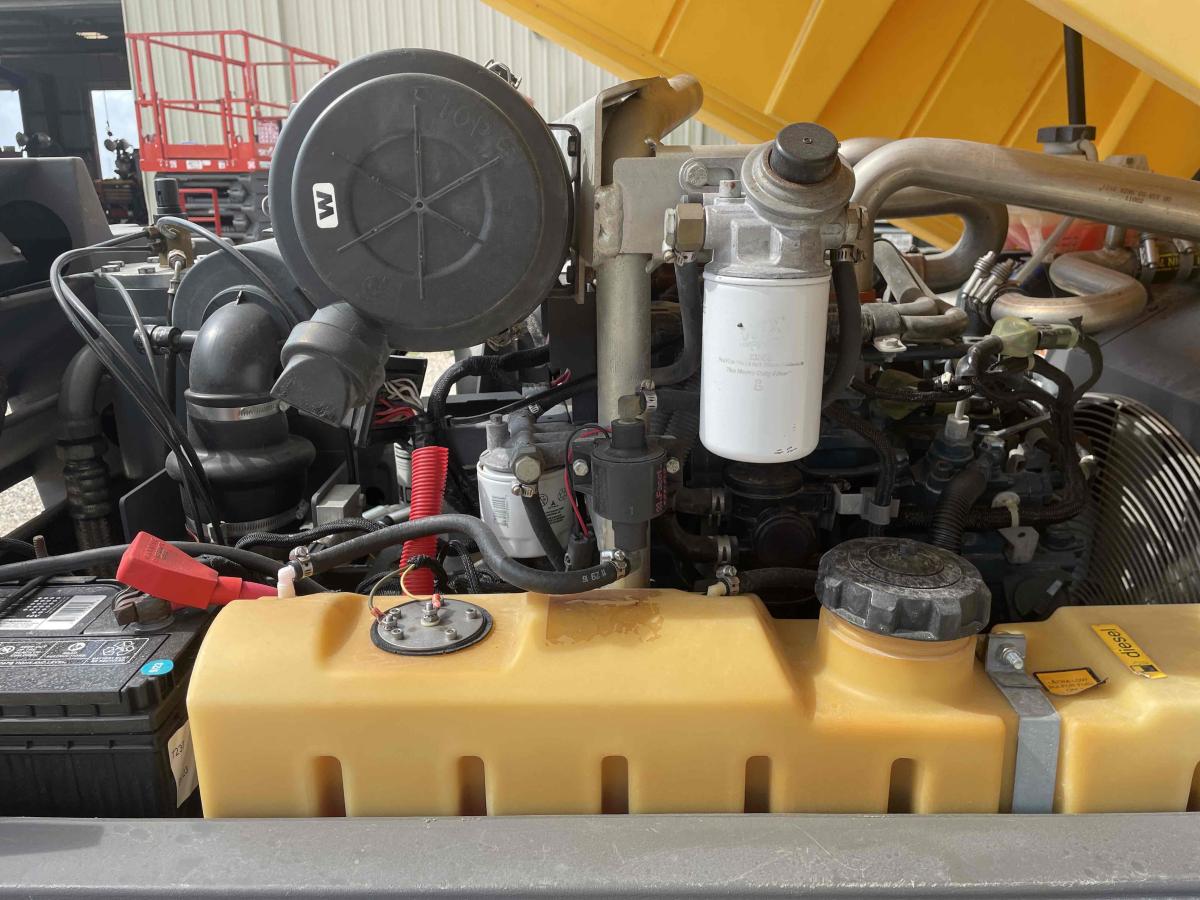 2017 Atlas Copco XAS 400