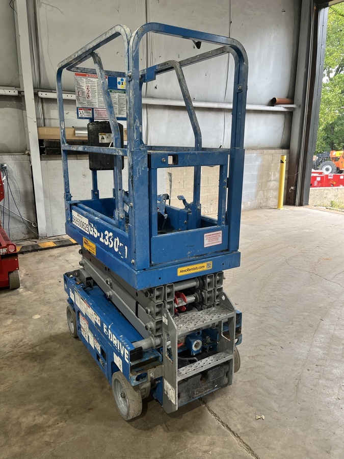 2019 Genie GS1330M-5