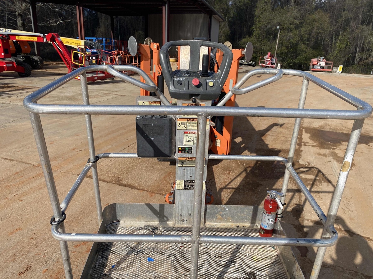 2016 JLG T500J-7