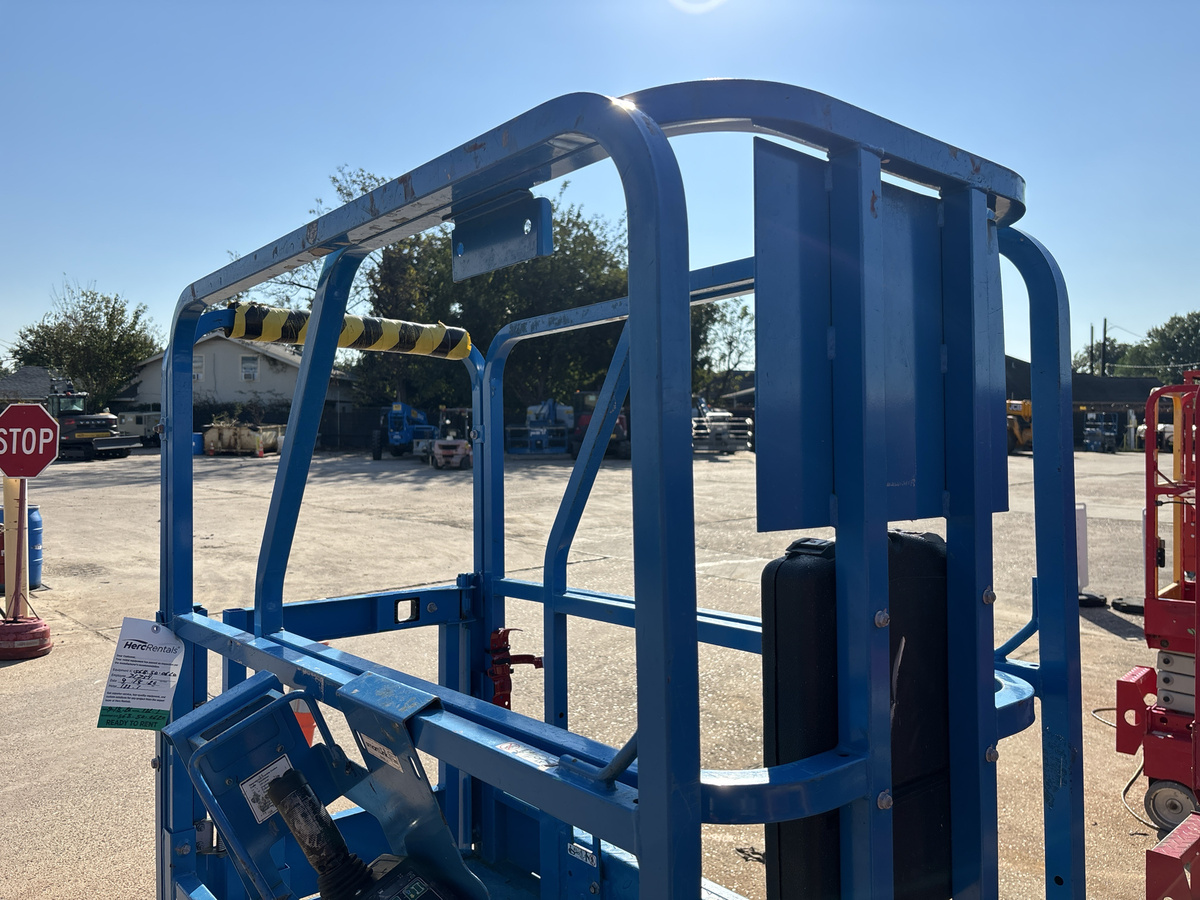 2019 Genie GS1330M-11