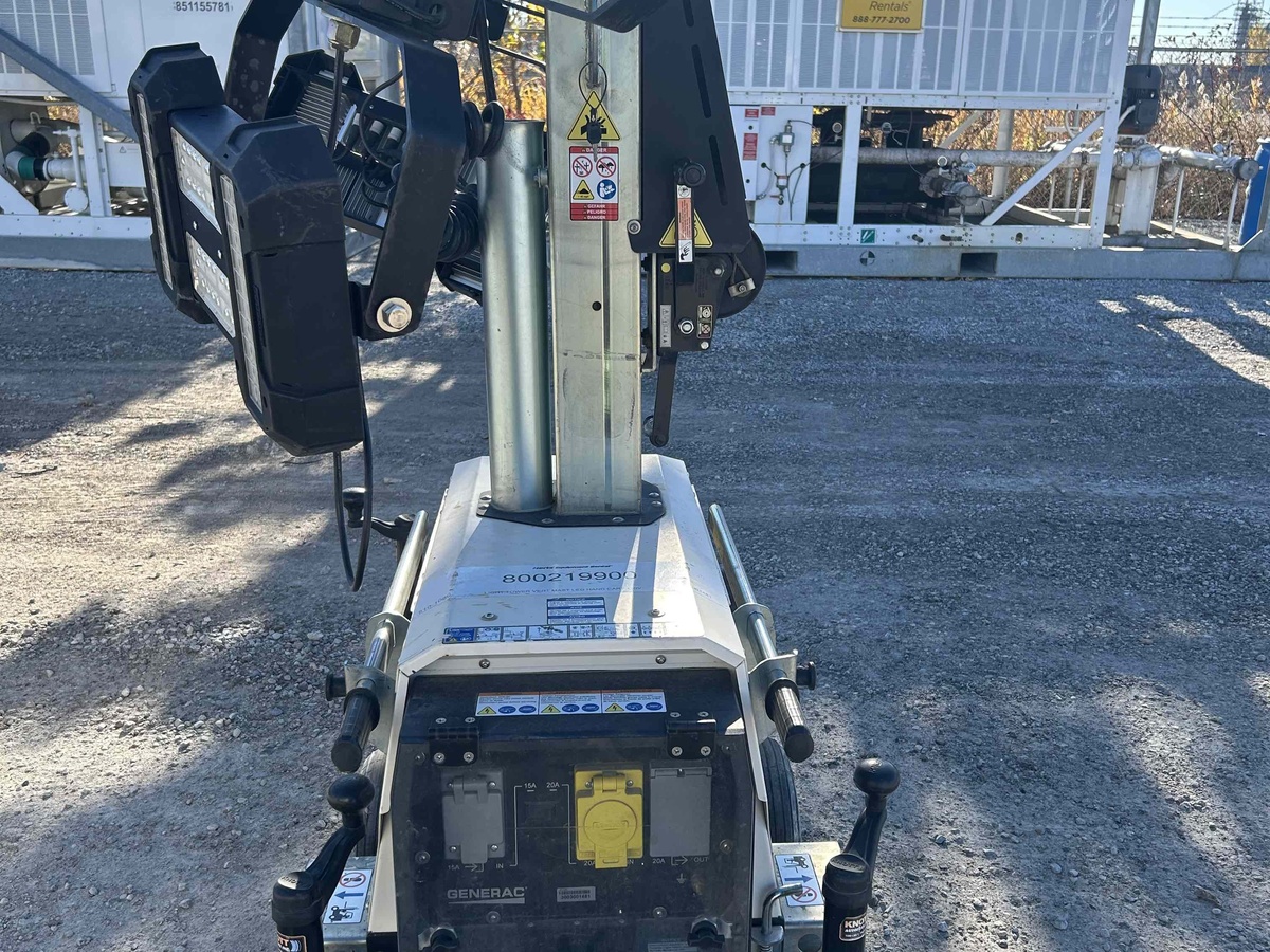 2018 Magnum PLT240-4