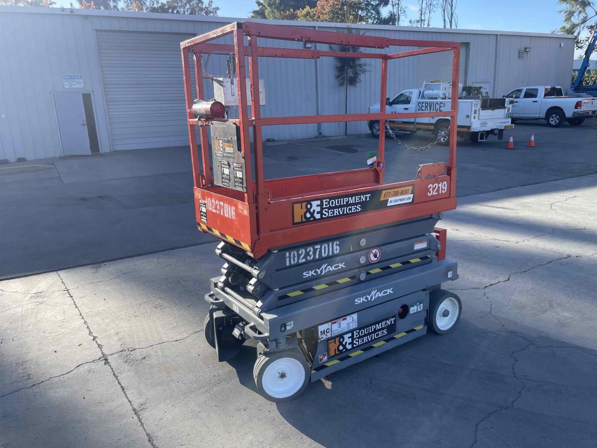 2018 Skyjack SJ3219