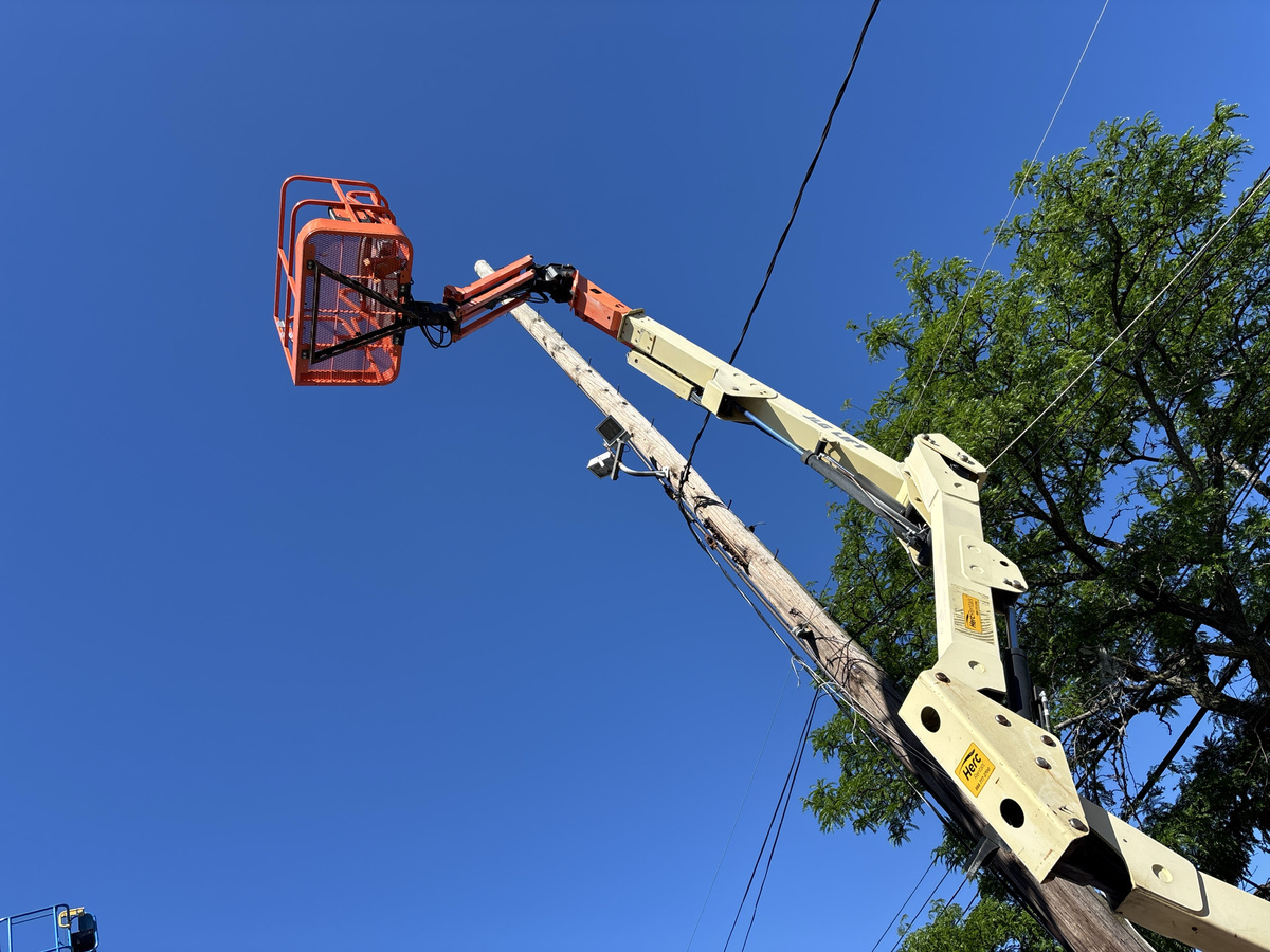 2016 JLG E400AJPN-3