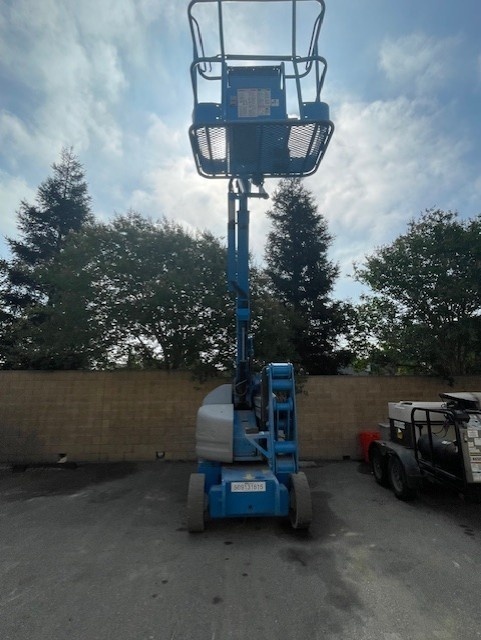 2011 Genie Z-40/23 N-8