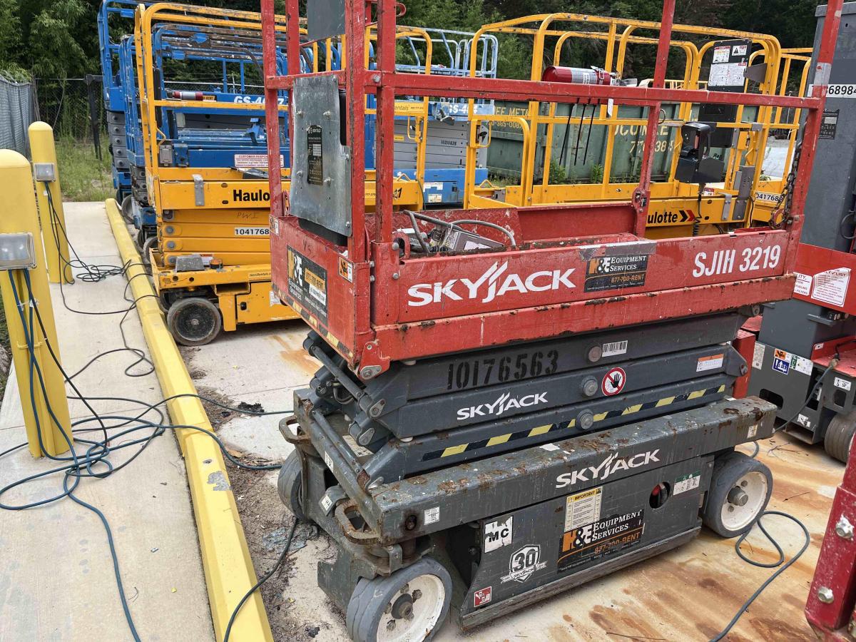 2015 Skyjack SJ3219-1