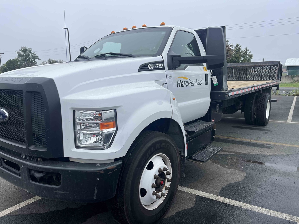 2021 Ford F750-7