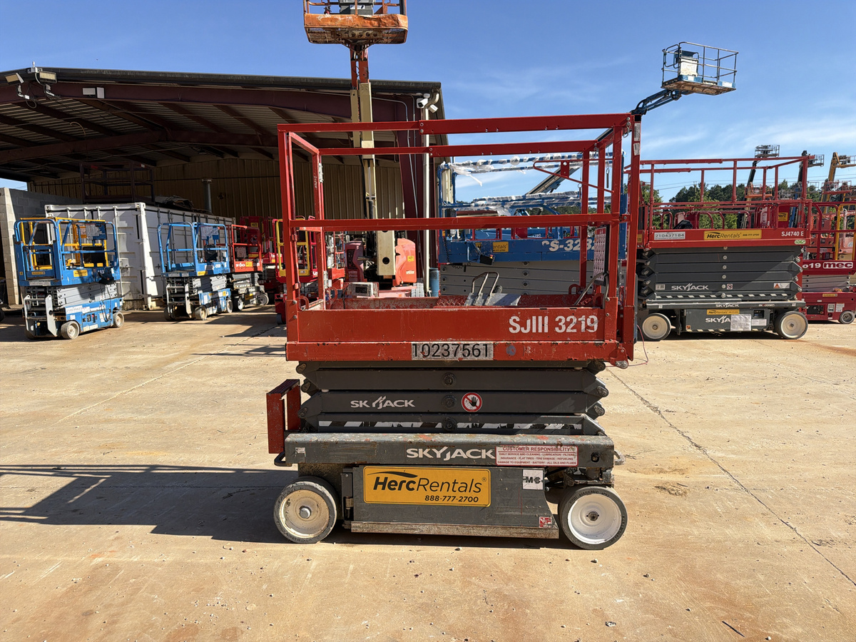 2018 Skyjack SJ3219-4