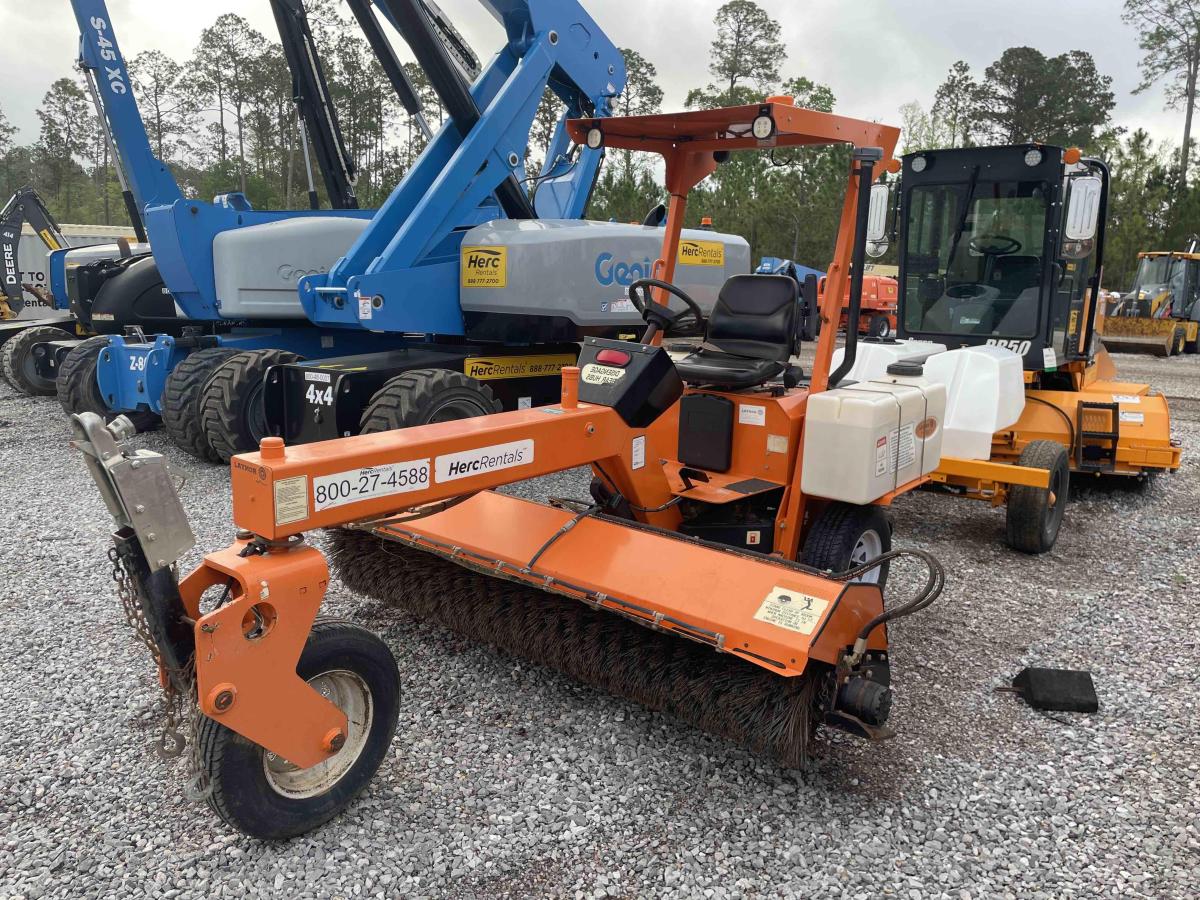 2020 LayMor SM300