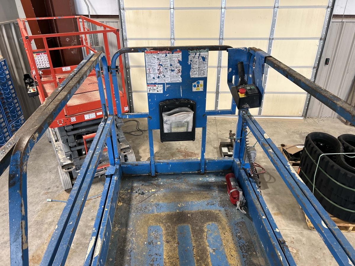2017 Genie GS-4047-6