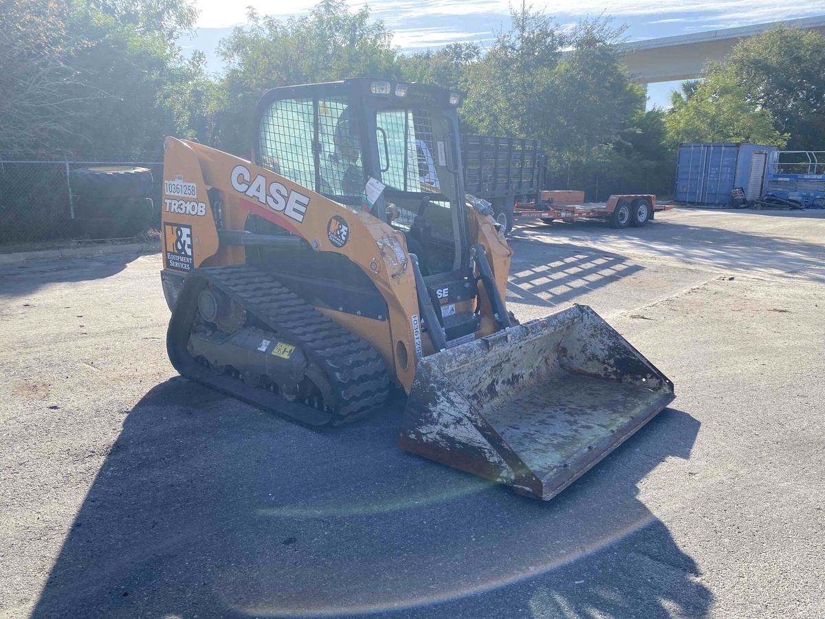 2022 Case TR310B-2