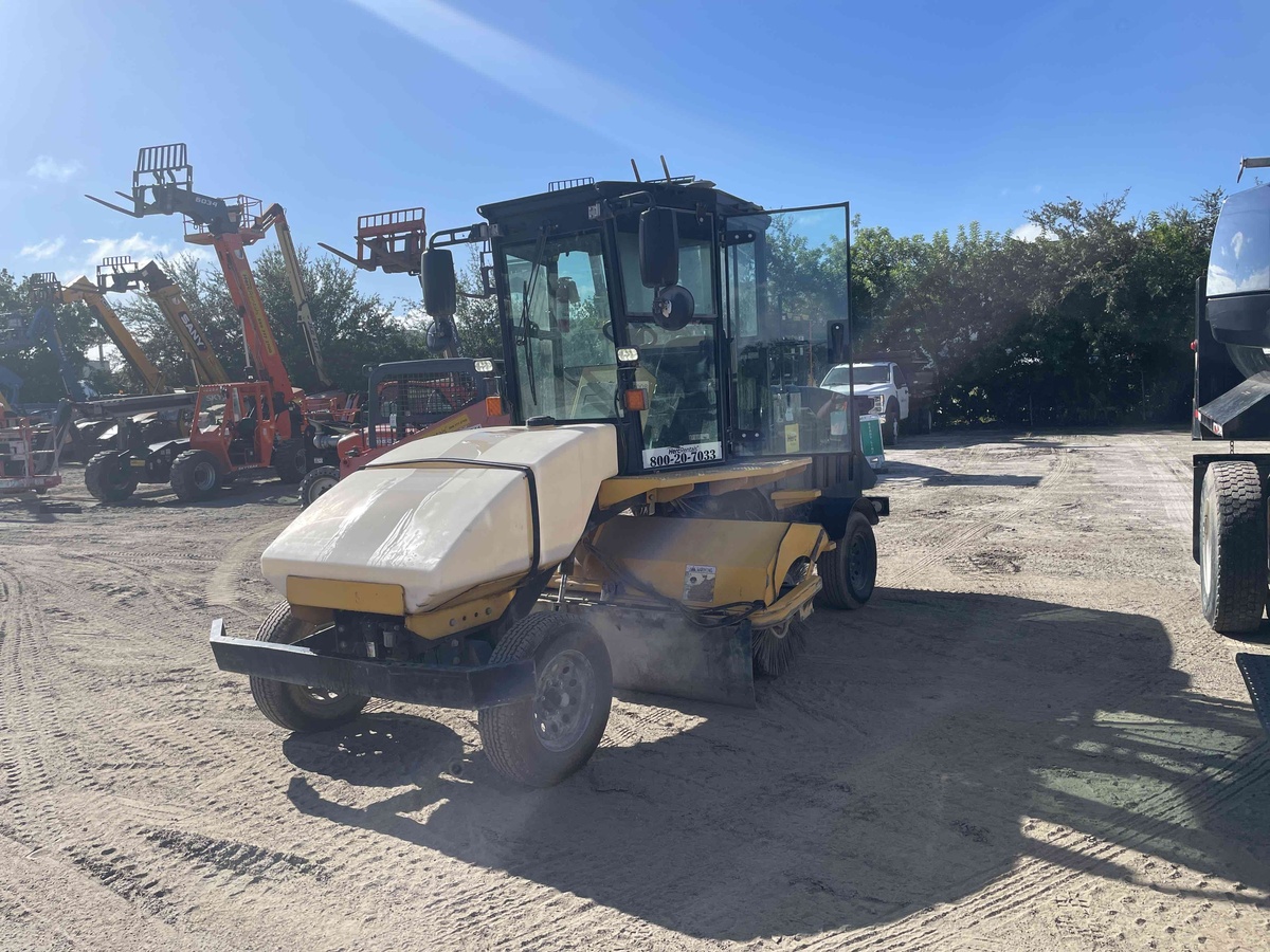 2018 LayMor SweepMaster 450-ST-2