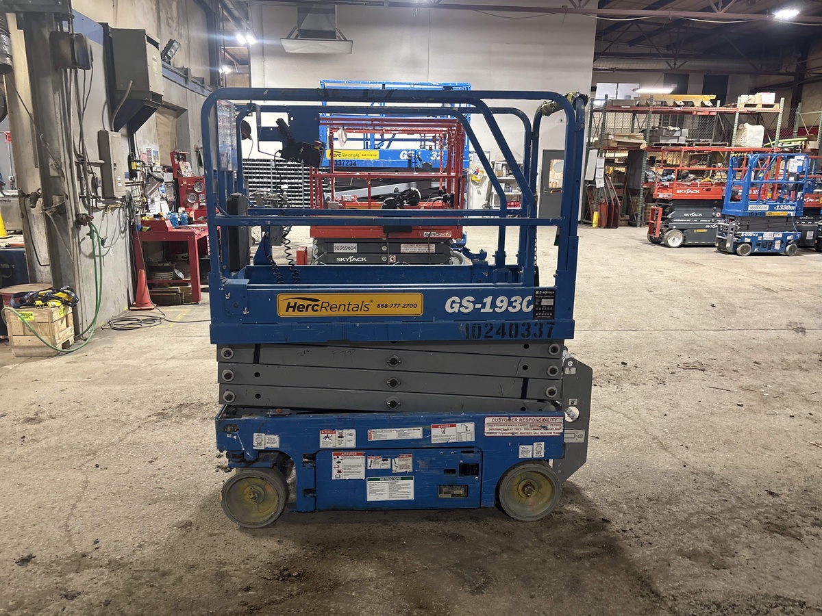2018 Genie GS-1930-4