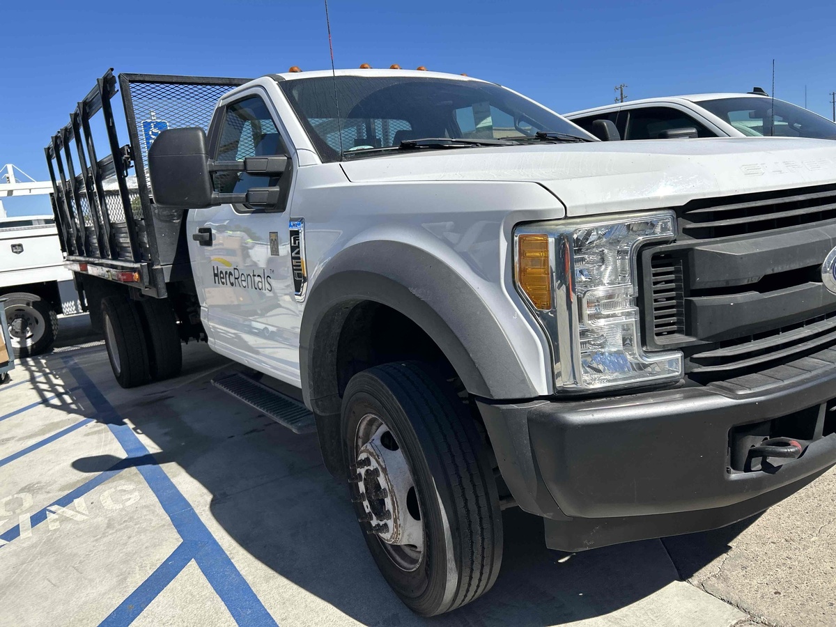 2017 Ford F450 Super Duty-3