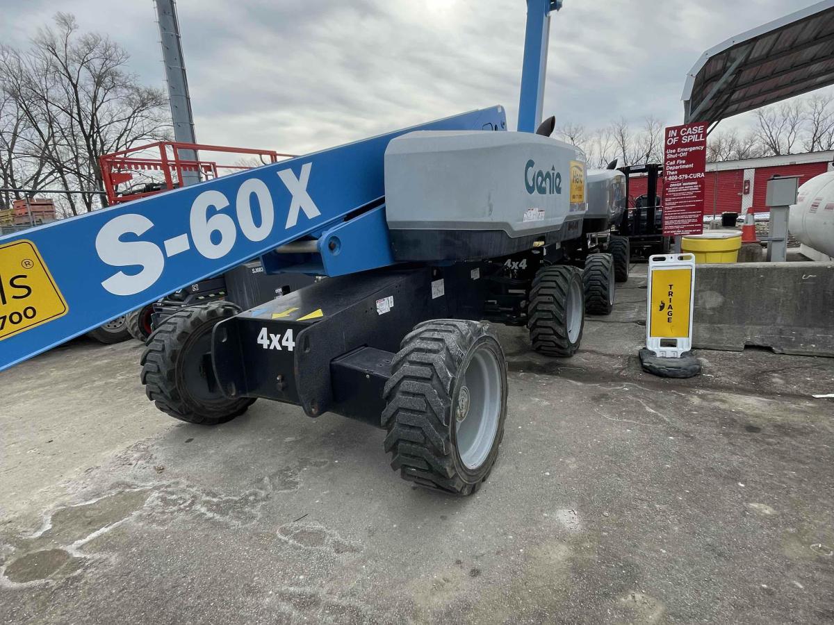 2017 Genie S-60X