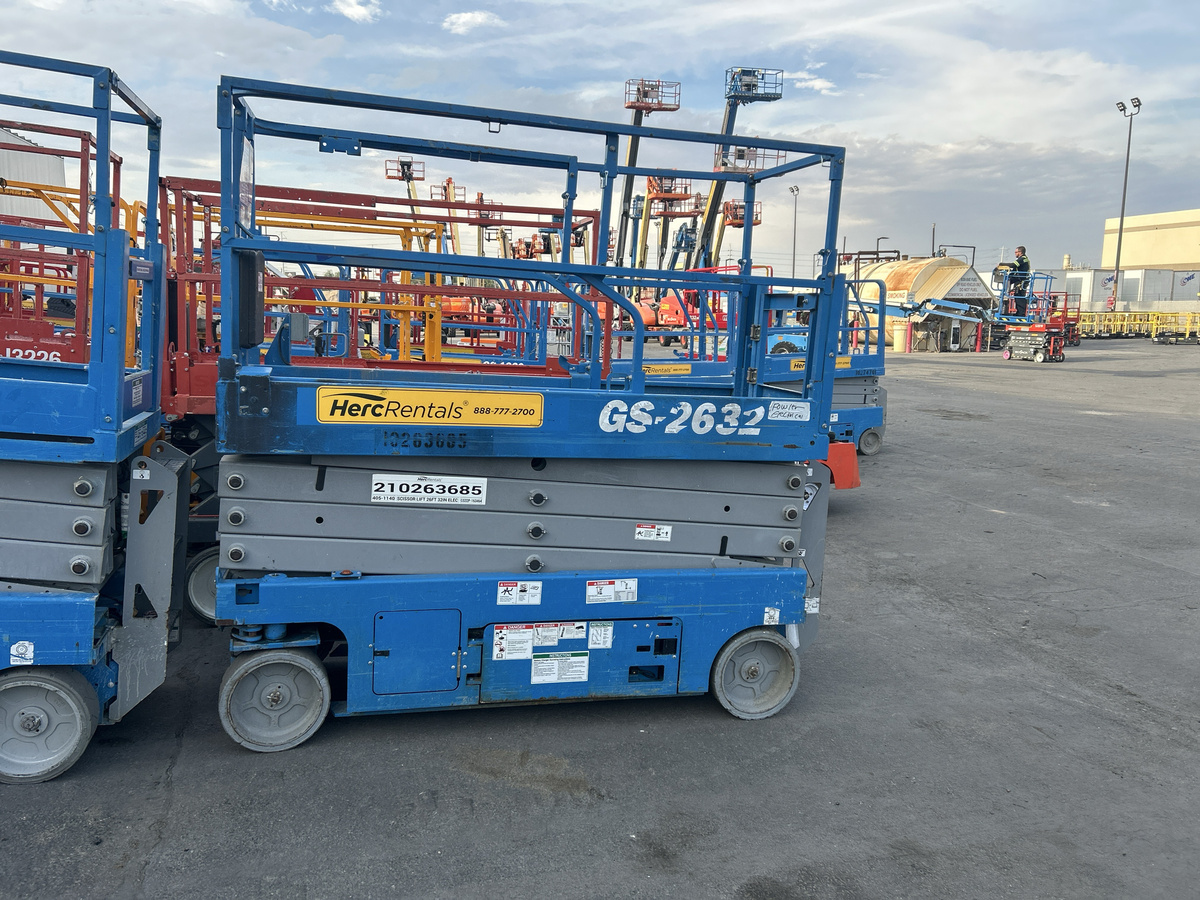 2018 Genie GS-2632