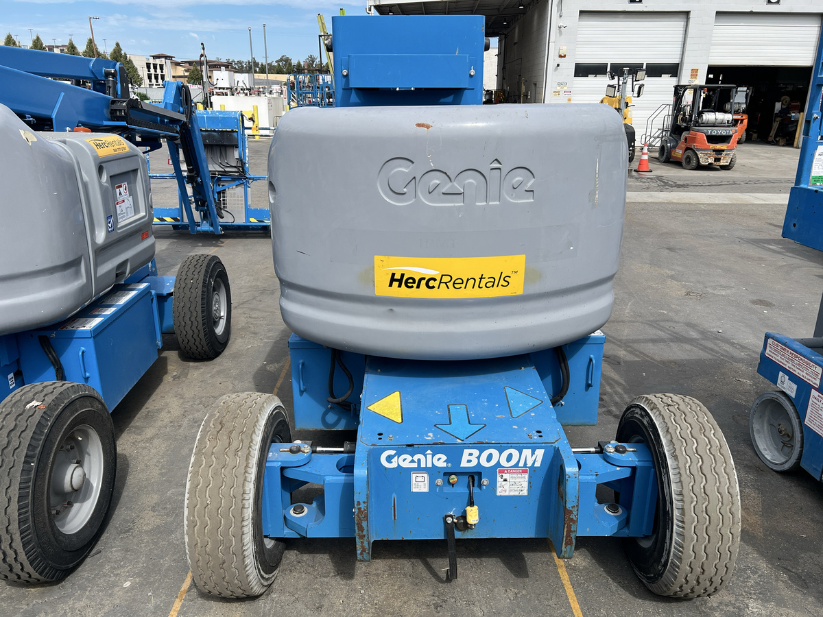 2018 Genie Z-45/25-2