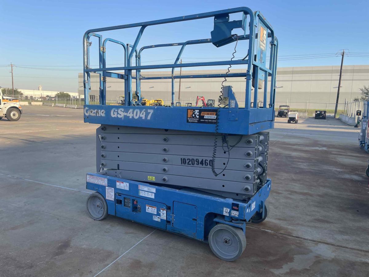 2017 Genie GS-4047-2