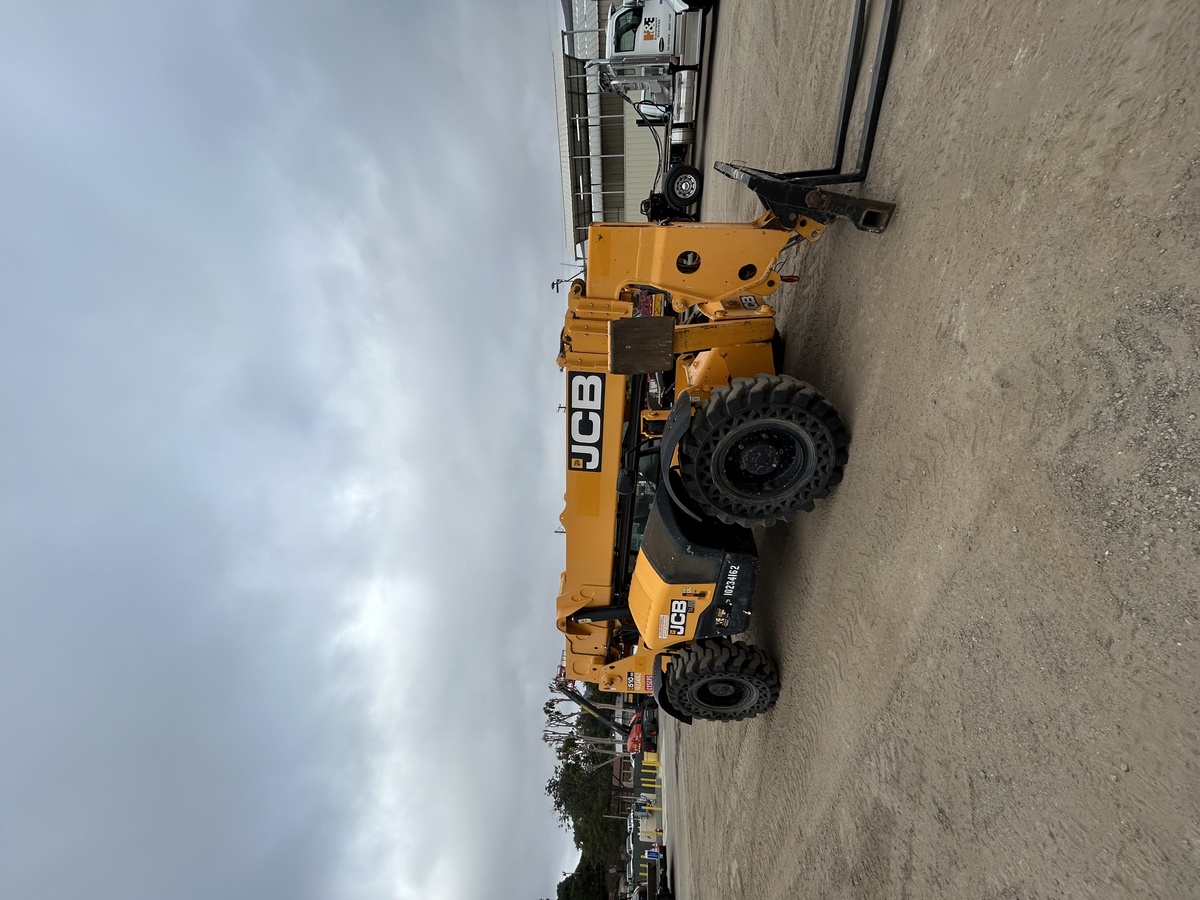 2018 JCB 510-56-3