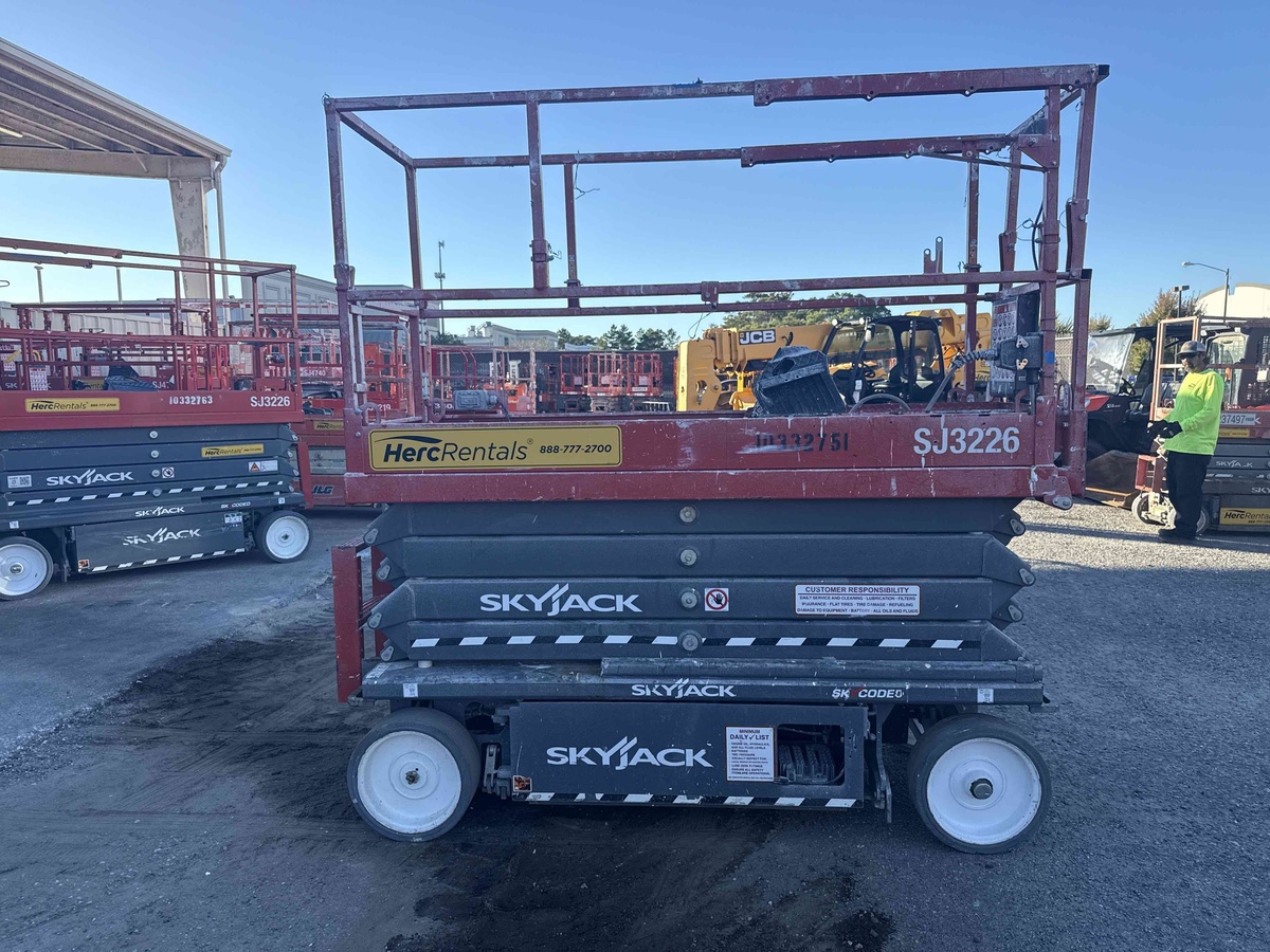 2021 Skyjack SJ3226-2