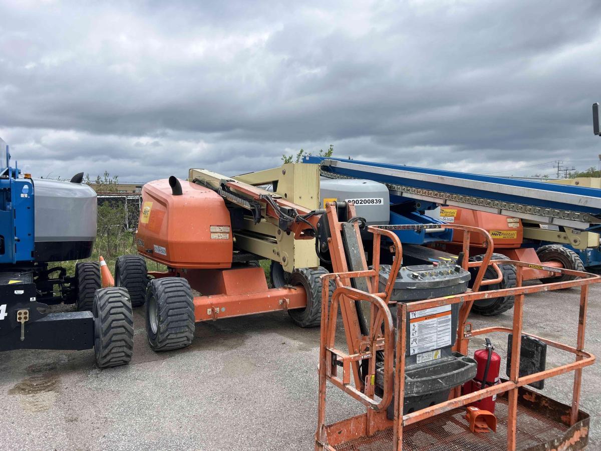2016 JLG 450AJ-3