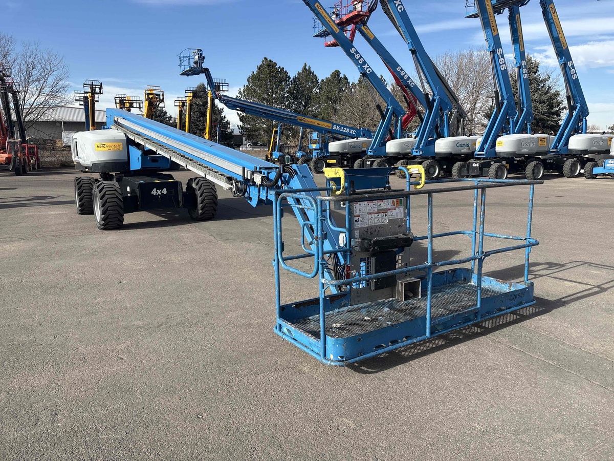 2018 Genie S-85