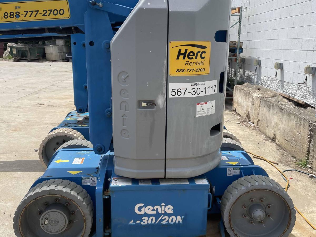 2017 Genie Z-30/20N RJ-4