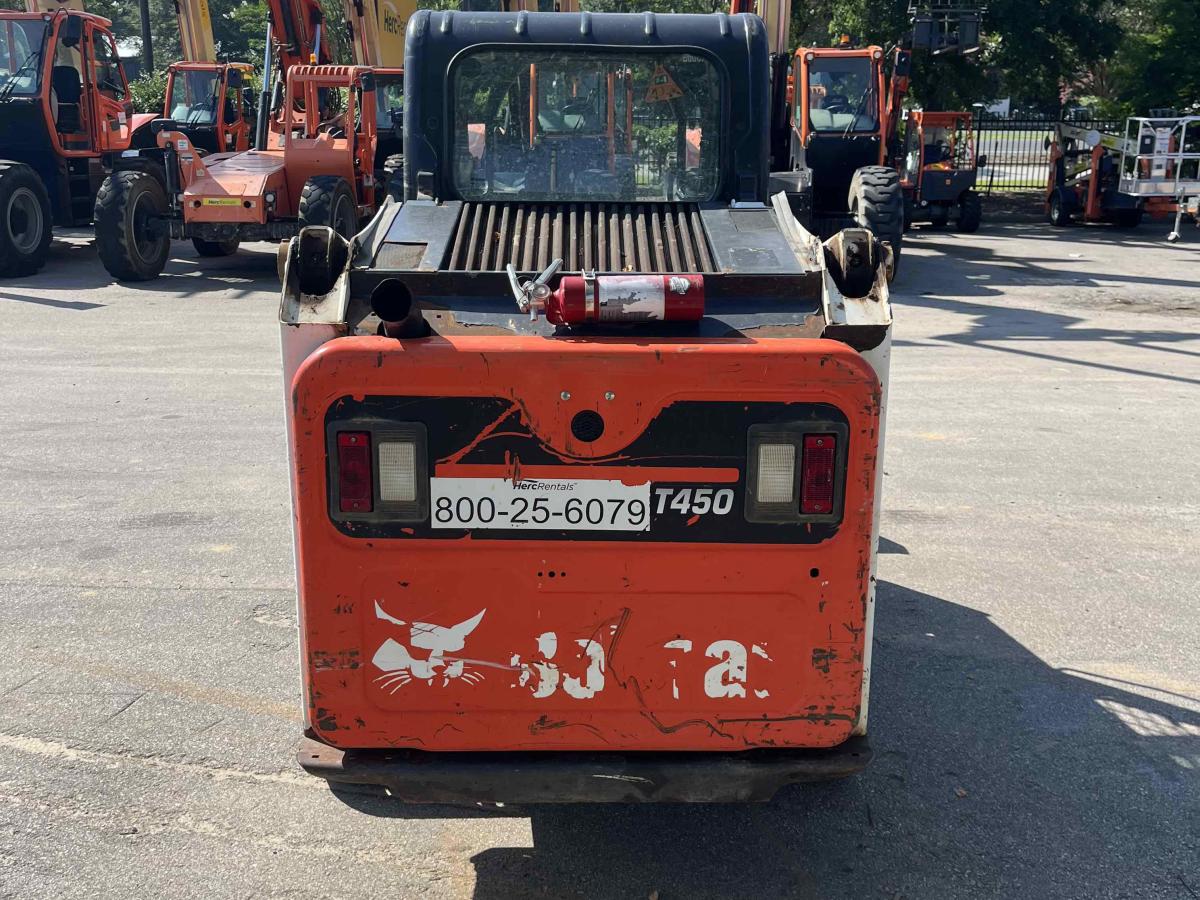 2019 Bobcat T450-2