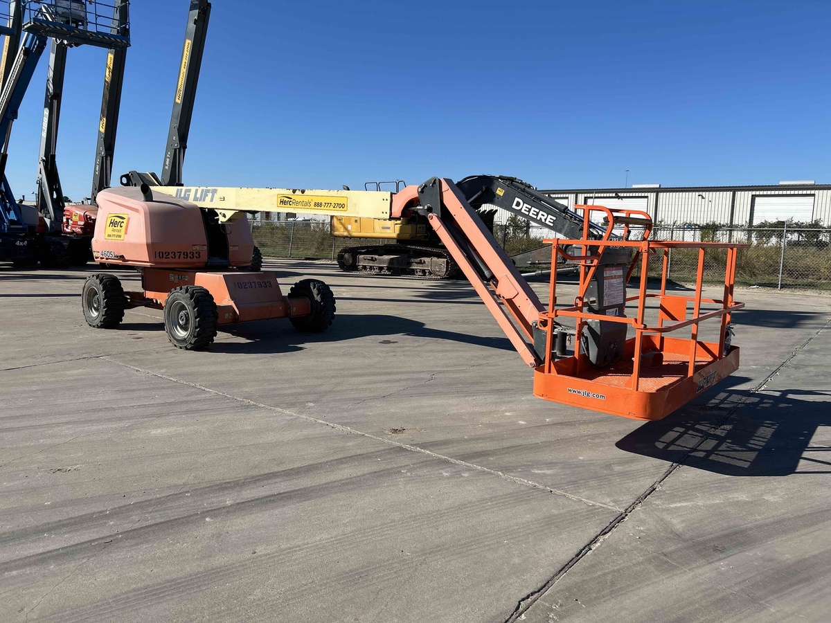 2018 JLG 460SJ-2