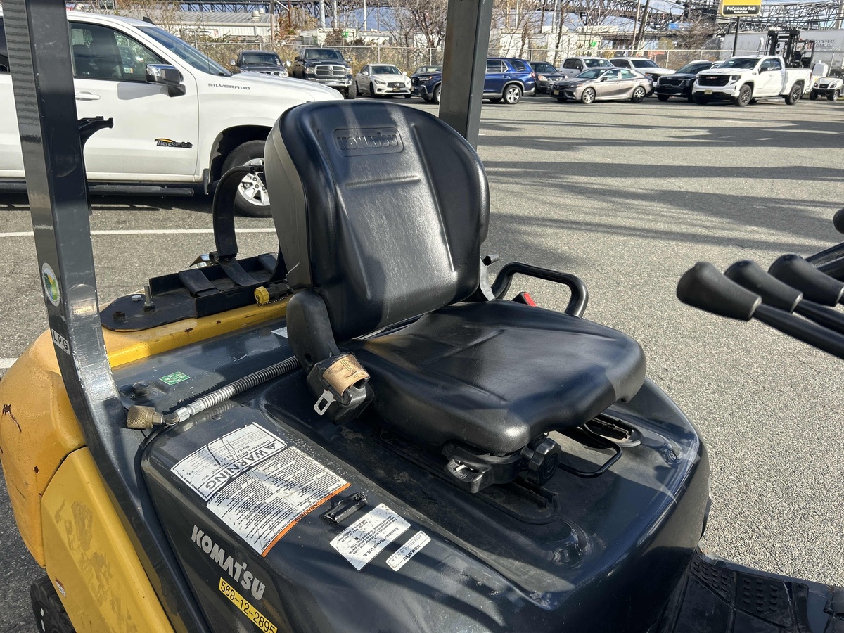 2021 Komatsu FG25T-16-5