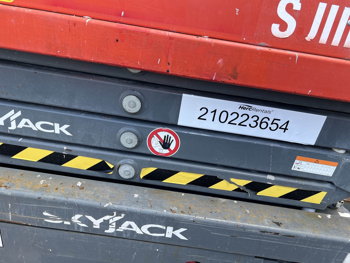 2017 Skyjack SJ3219-15